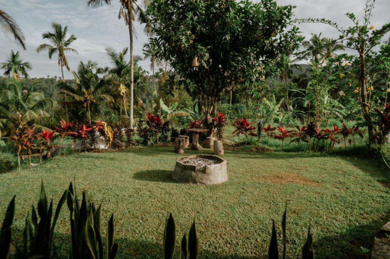 Puri Sunny Camp Villa Munduk Exterior foto