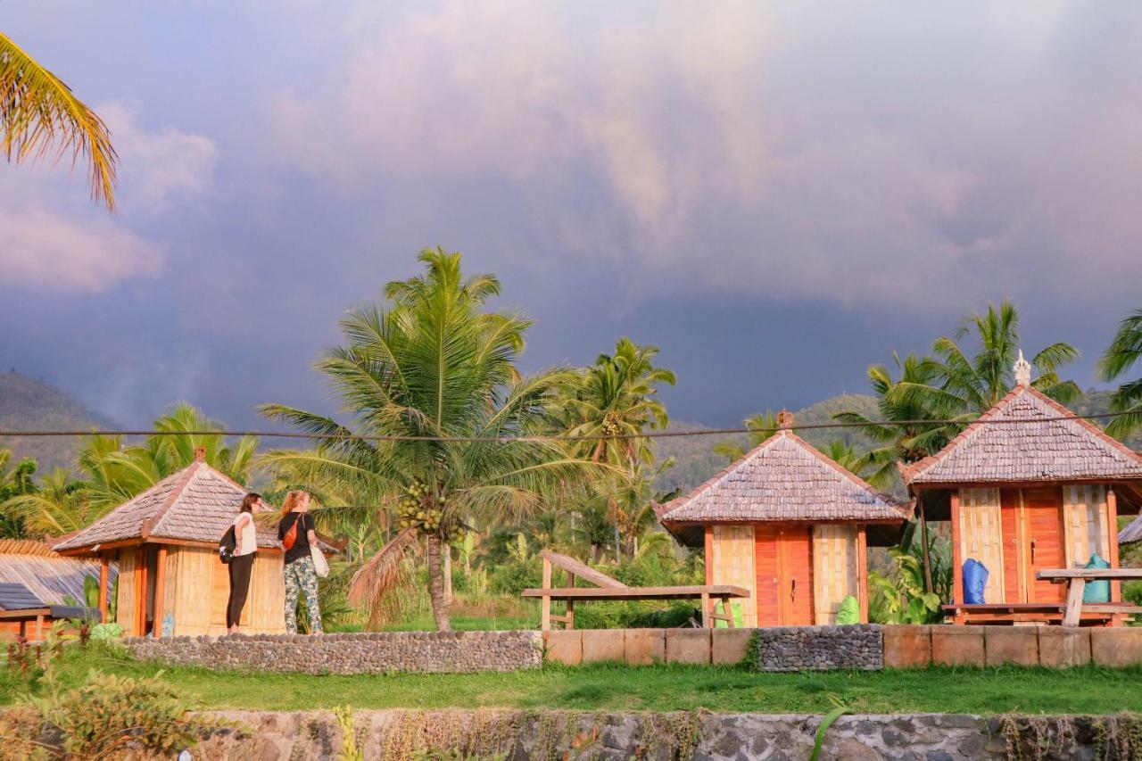 Puri Sunny Camp Villa Munduk Exterior foto
