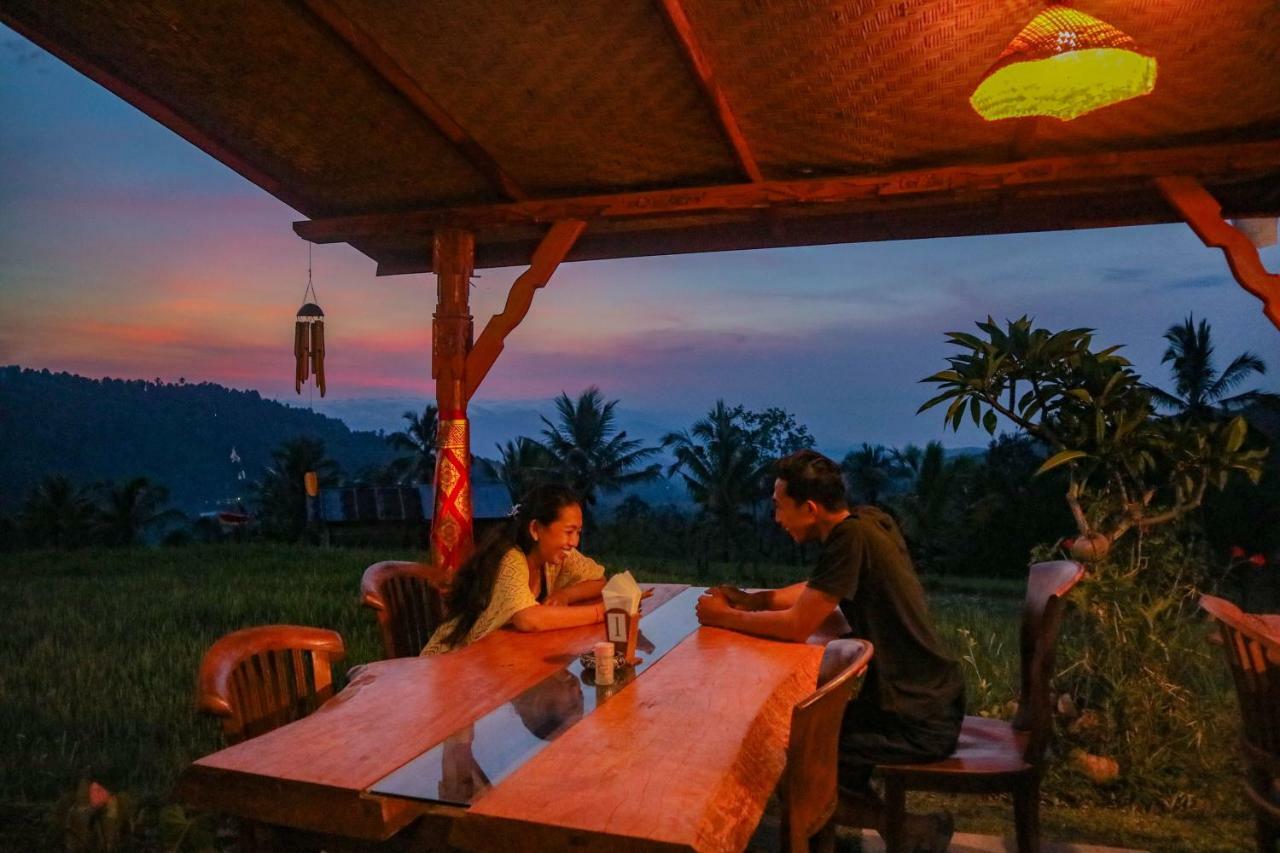 Puri Sunny Camp Villa Munduk Exterior foto