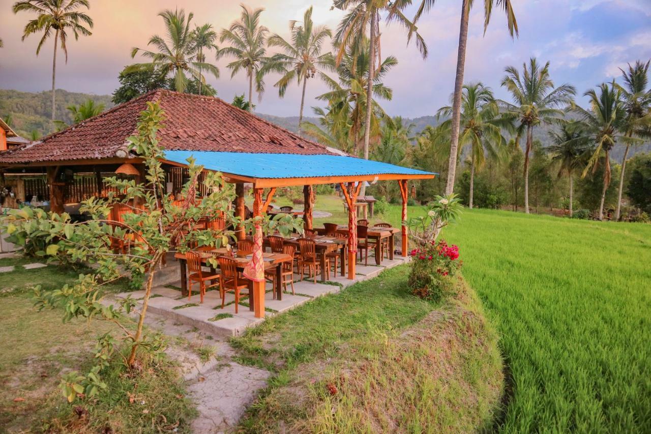Puri Sunny Camp Villa Munduk Exterior foto