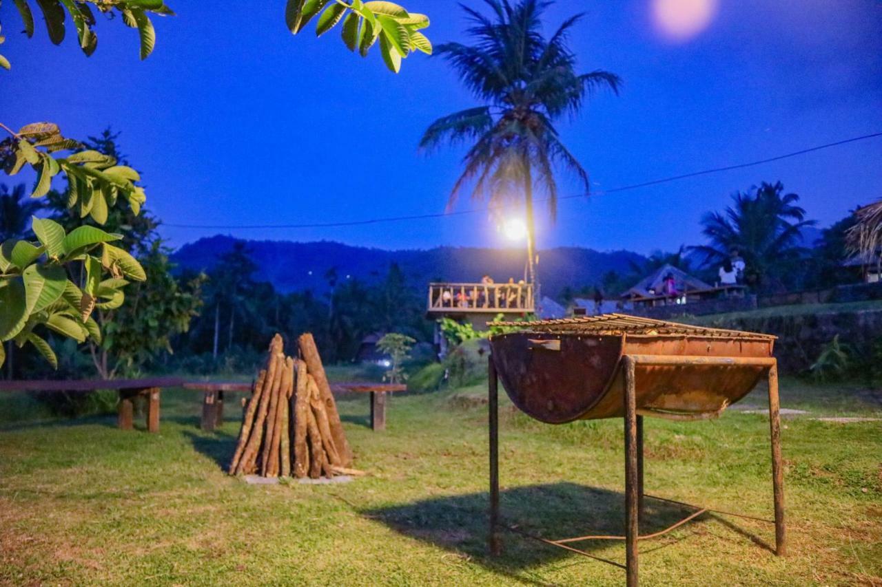 Puri Sunny Camp Villa Munduk Exterior foto